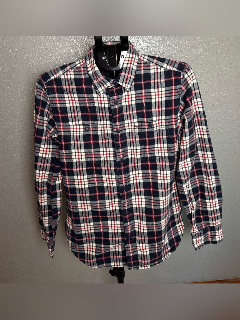GAP Men's Navy, White and Red Plaid Button-Down Shirt